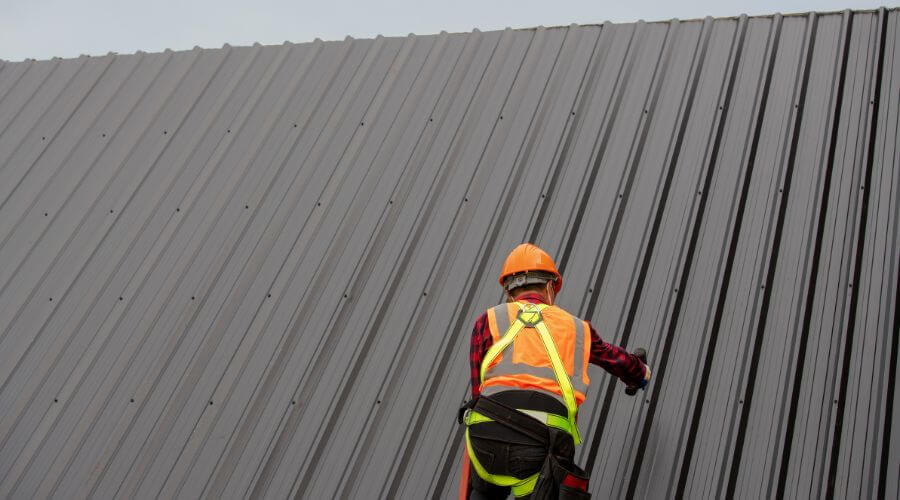 Professional metal roof installation services in Aliso Viejo, CA